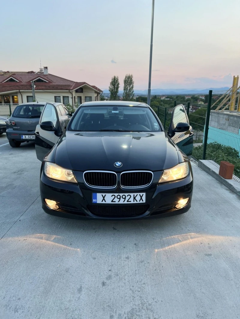 BMW 320 2.0i-Фейс Лифт* Автомат* , снимка 1 - Автомобили и джипове - 45641903