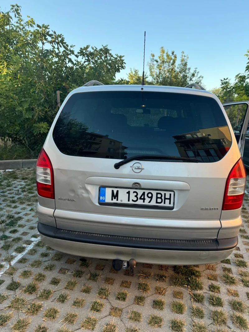 Opel Zafira 2, 2 Дизел , Facelift, 7 места, снимка 17 - Автомобили и джипове - 47920468