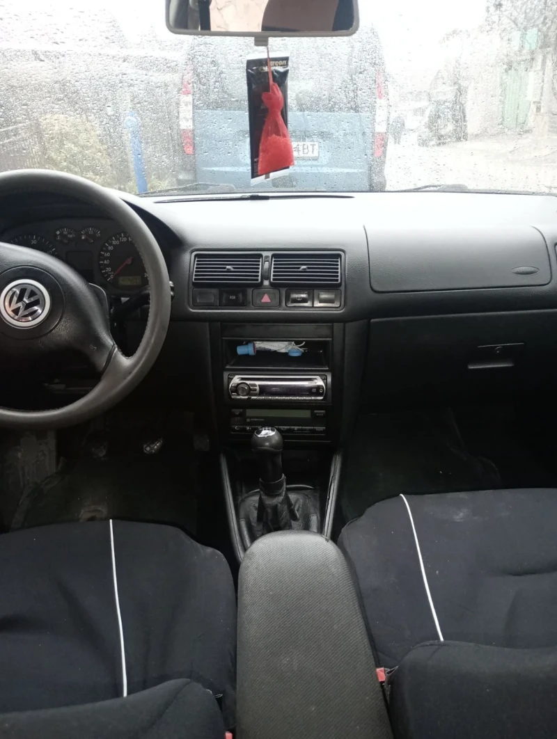 VW Golf 4, снимка 2 - Автомобили и джипове - 47989041