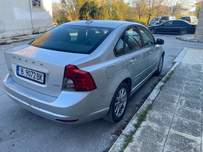 Volvo S40 2.0 d, снимка 3 - Автомобили и джипове - 48032356