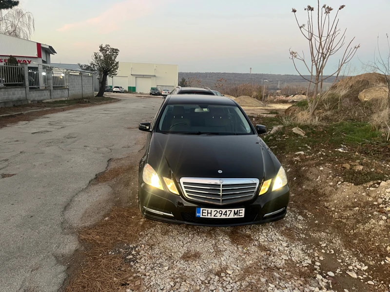 Mercedes-Benz E 250 BlueEFFICIENCY, снимка 8 - Автомобили и джипове - 48118267