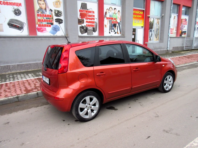 Nissan Note 1.6i, снимка 3 - Автомобили и джипове - 48211627