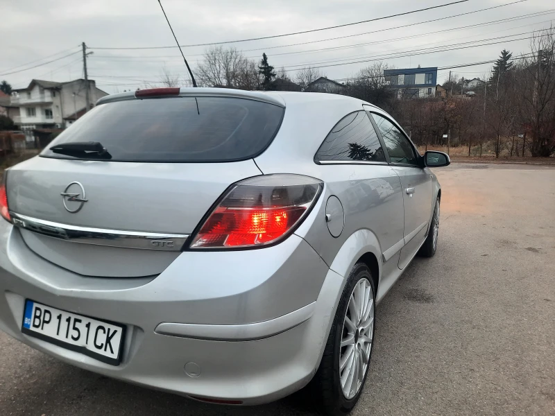 Opel Astra 1.9 GTC 6- Скорости, снимка 2 - Автомобили и джипове - 48228241