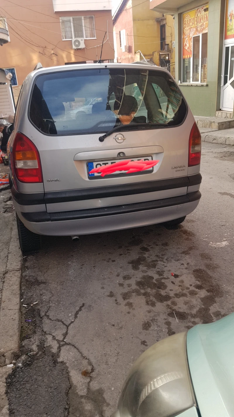 Opel Zafira 2.0, снимка 3 - Автомобили и джипове - 48715152