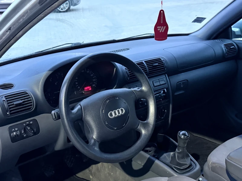 Audi A3 1.8 T Нов внос Холандия, снимка 8 - Автомобили и джипове - 49313286