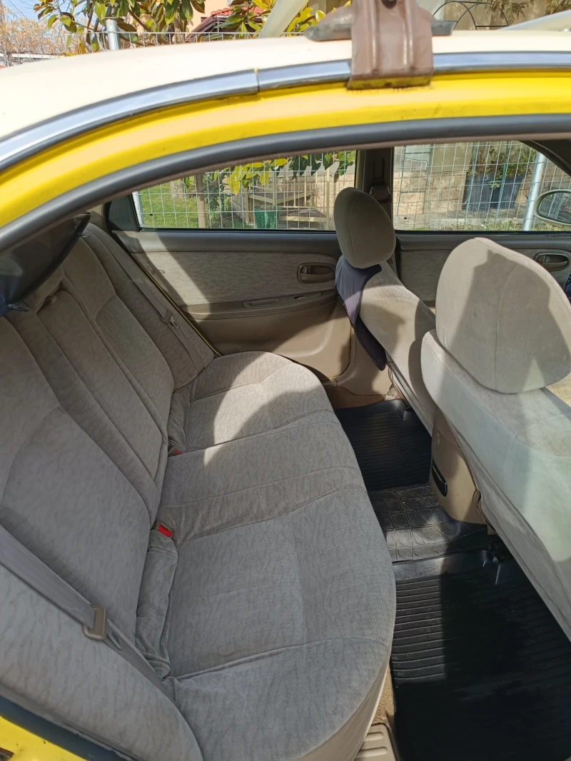 Kia Magentis Седан, снимка 4 - Автомобили и джипове - 52302822