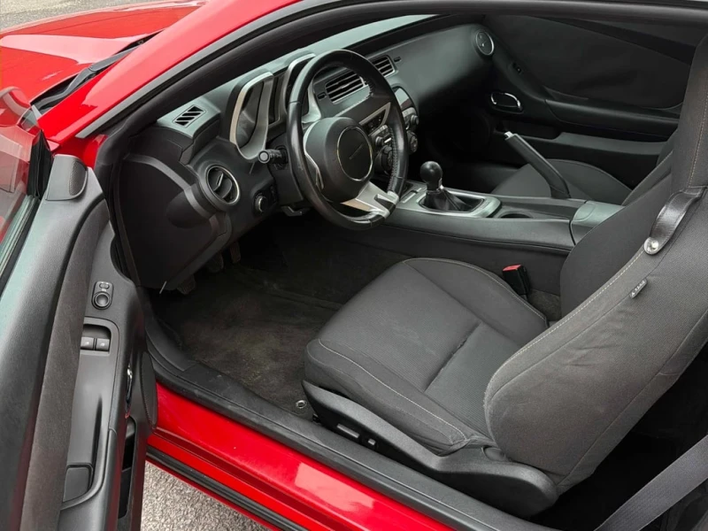 Chevrolet Camaro * 1LT * CARFAX * БЕЗ ПЪРВОНАЧАЛНА ВНОСКА, снимка 5 - Автомобили и джипове - 52806204