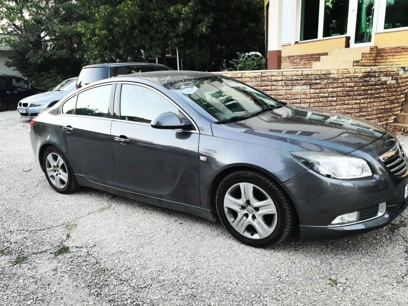Opel Insignia 2.8T 4x4, снимка 5 - Автомобили и джипове - 52966527