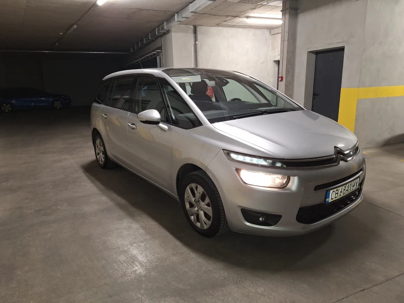 Citroen Grand C4 Picasso 1.6 EHDI , 7 места, снимка 2 - Автомобили и джипове - 53246411