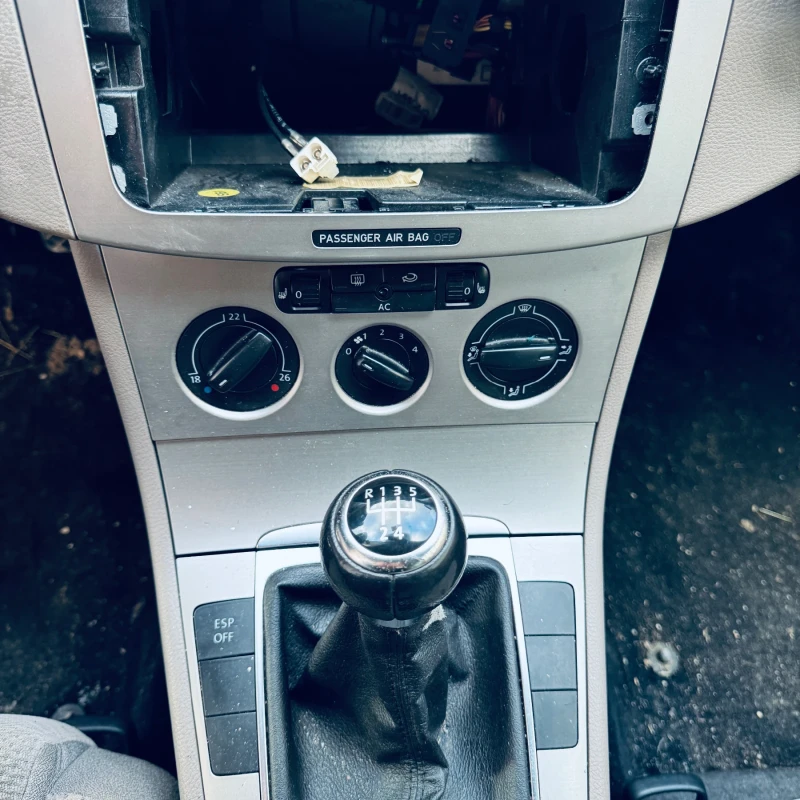 VW Passat 1.9tdi BLS 105cc, снимка 11 - Автомобили и джипове - 53420958