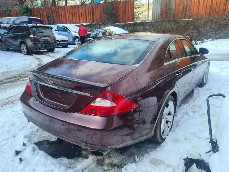 Mercedes-Benz CLS 320 3бр. 320CDI 350 бензин 272к.с., снимка 5 - Автомобили и джипове - 24017850