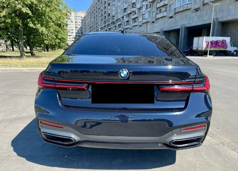 BMW 740 d xDrive M Sport, снимка 5 - Автомобили и джипове - 47399139