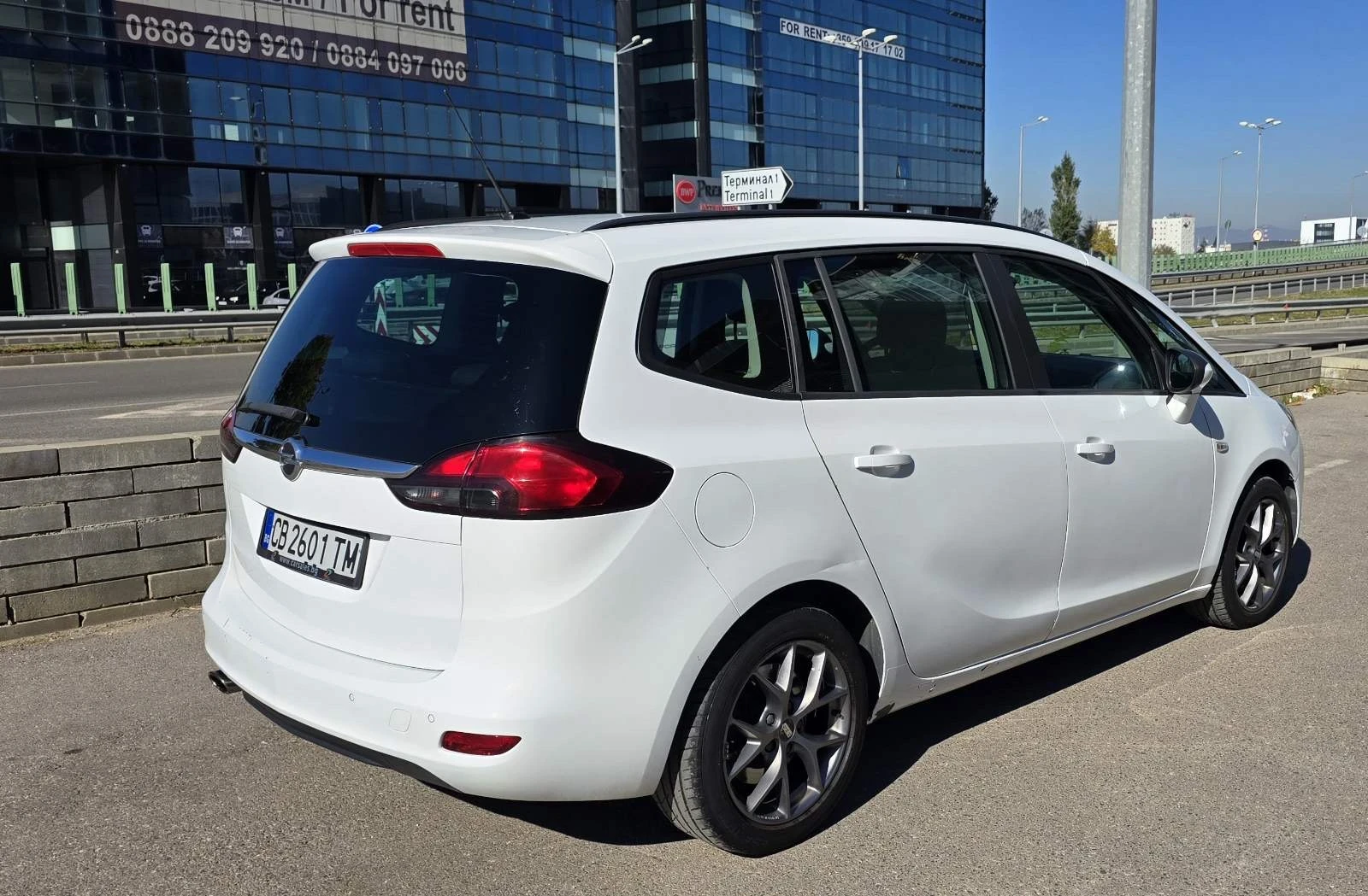 Opel Zafira Automatic - изображение 5