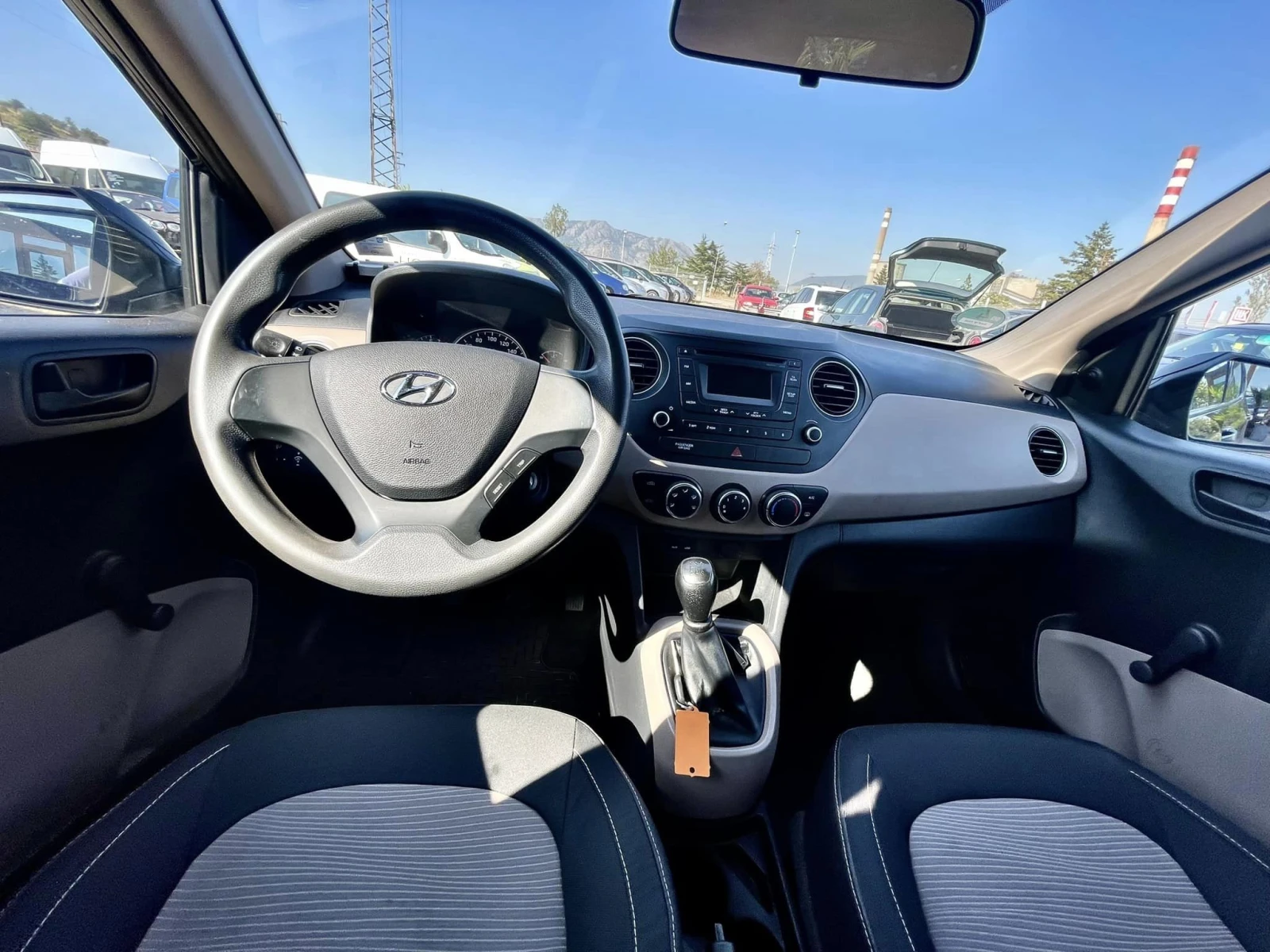 Hyundai I10 1.0 - изображение 10