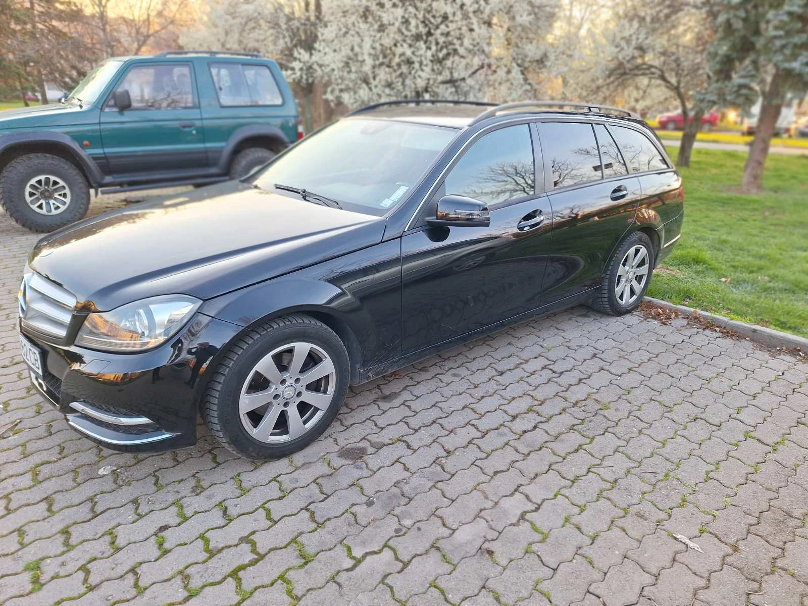 Mercedes-Benz C 200  - изображение 4