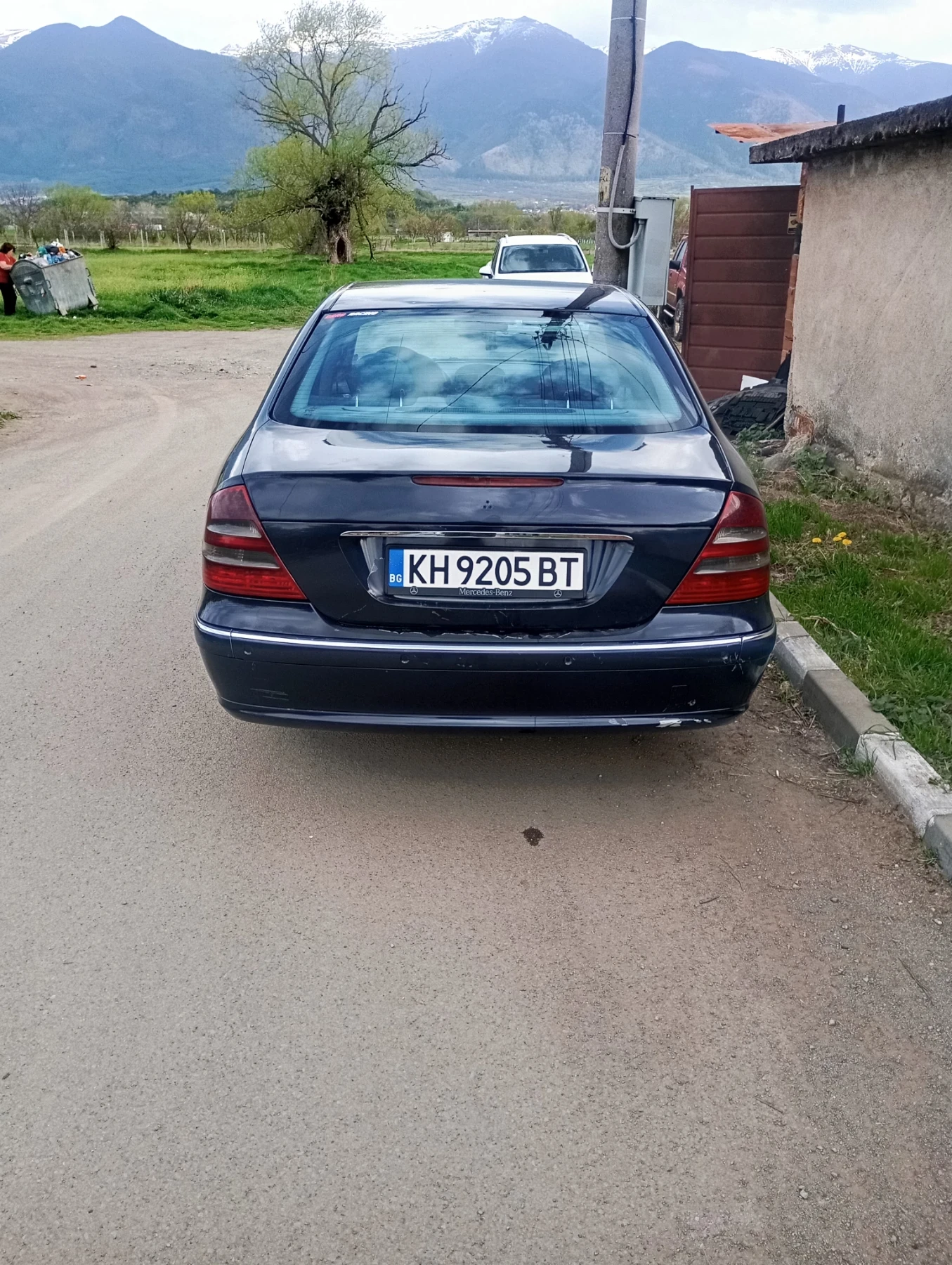 Mercedes-Benz E 270  - изображение 5