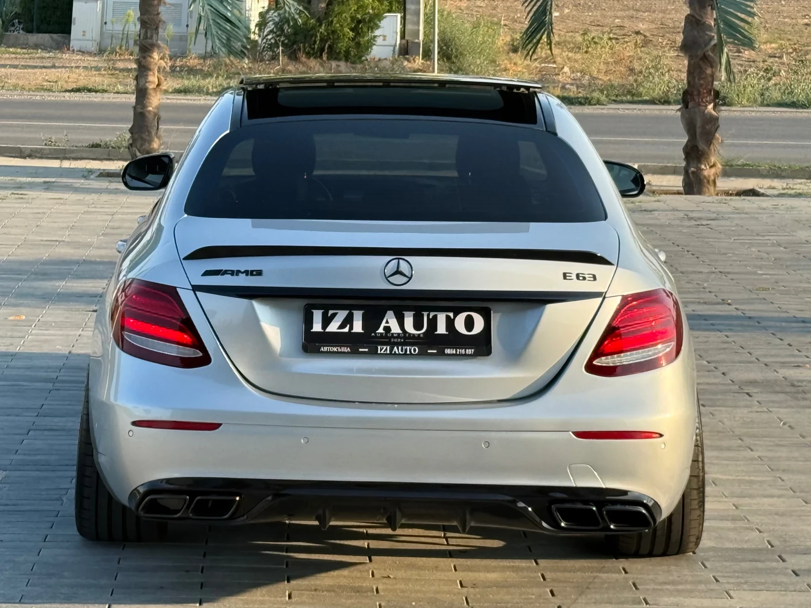 Mercedes-Benz E 220 D PANORAMA/63 AMG PACK/BURMESTER/LIZING - изображение 5