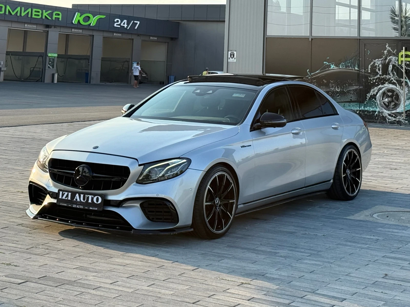 Mercedes-Benz E 220 D PANORAMA/63 AMG PACK/BURMESTER/LIZING - изображение 3