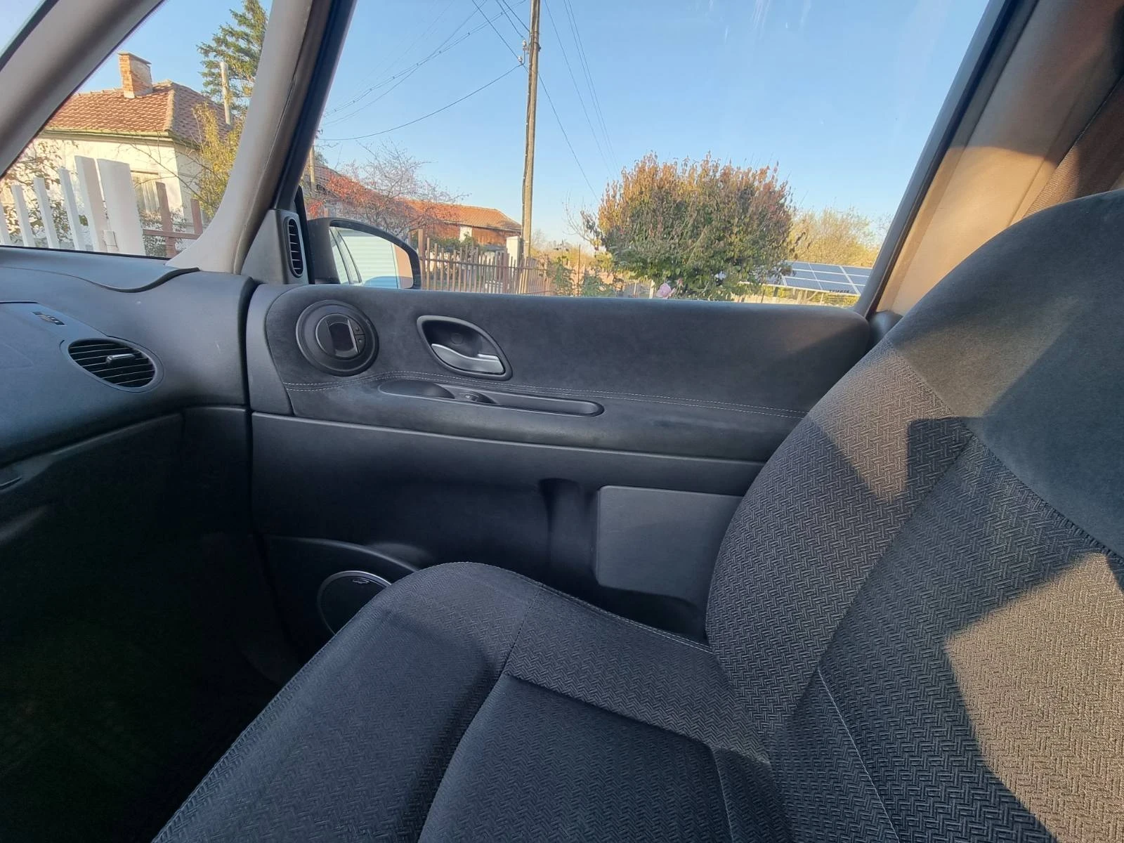 Renault Espace 2.0 DCI 173 к.с. - изображение 6