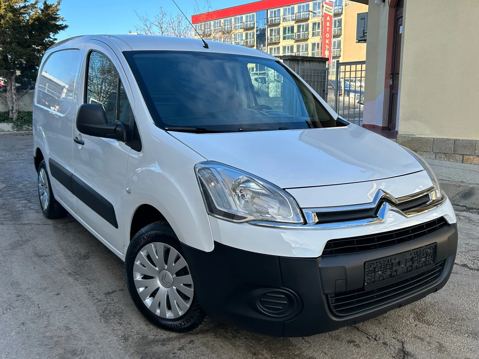 Citroen Berlingo 1.6HDI EURO 5 - изображение 3