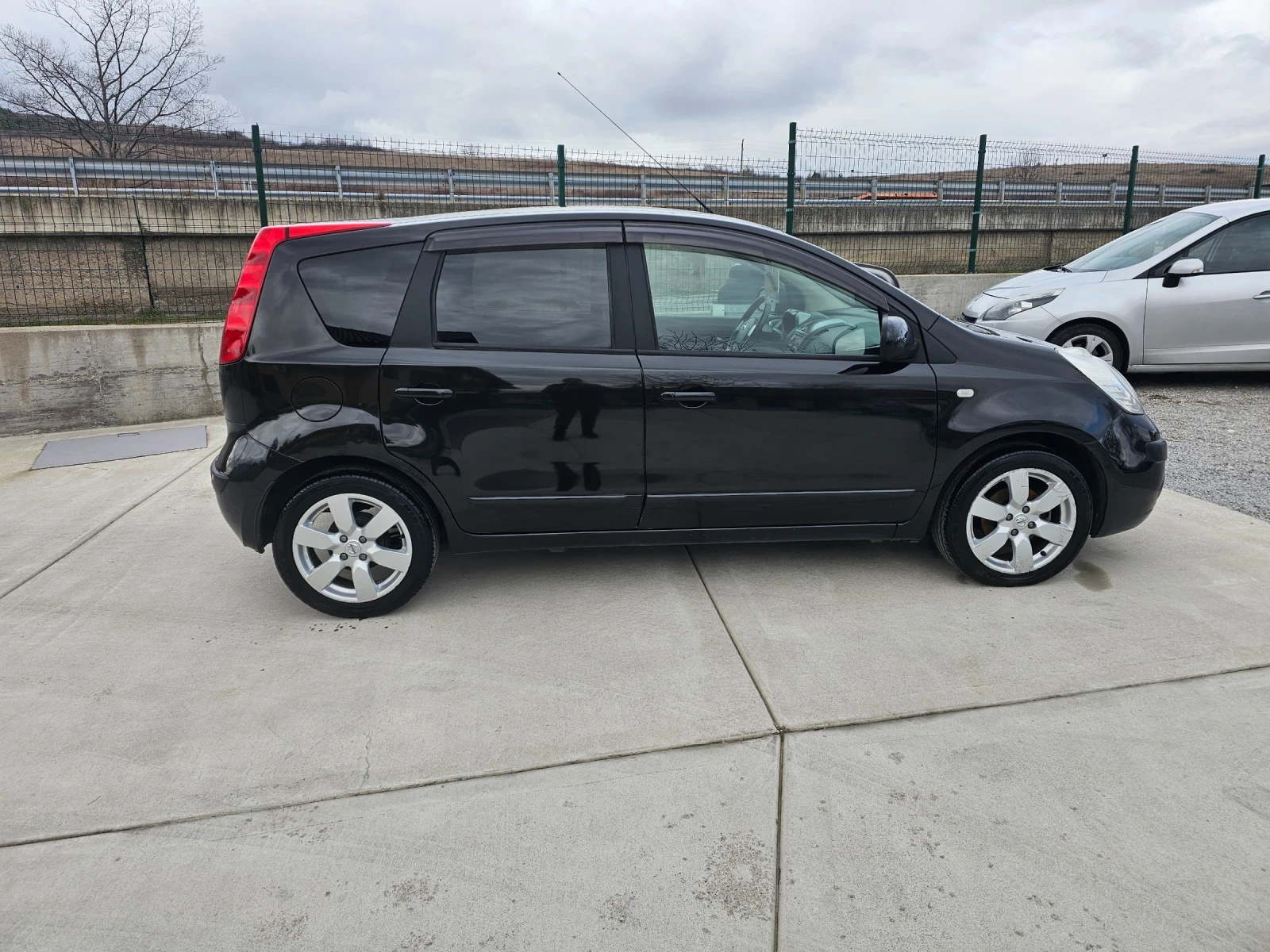 Nissan Note 1.5dci.82k.c. - изображение 7