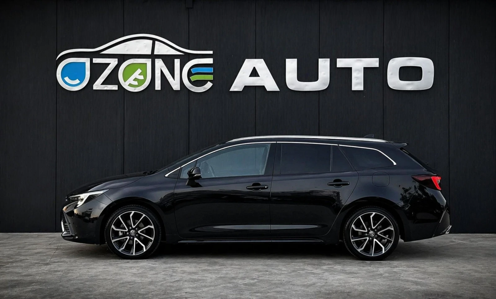 Toyota Corolla  Touring Sports Hybrid PREMIUM Head up, снимка 4 - Автомобили и джипове - 54247671