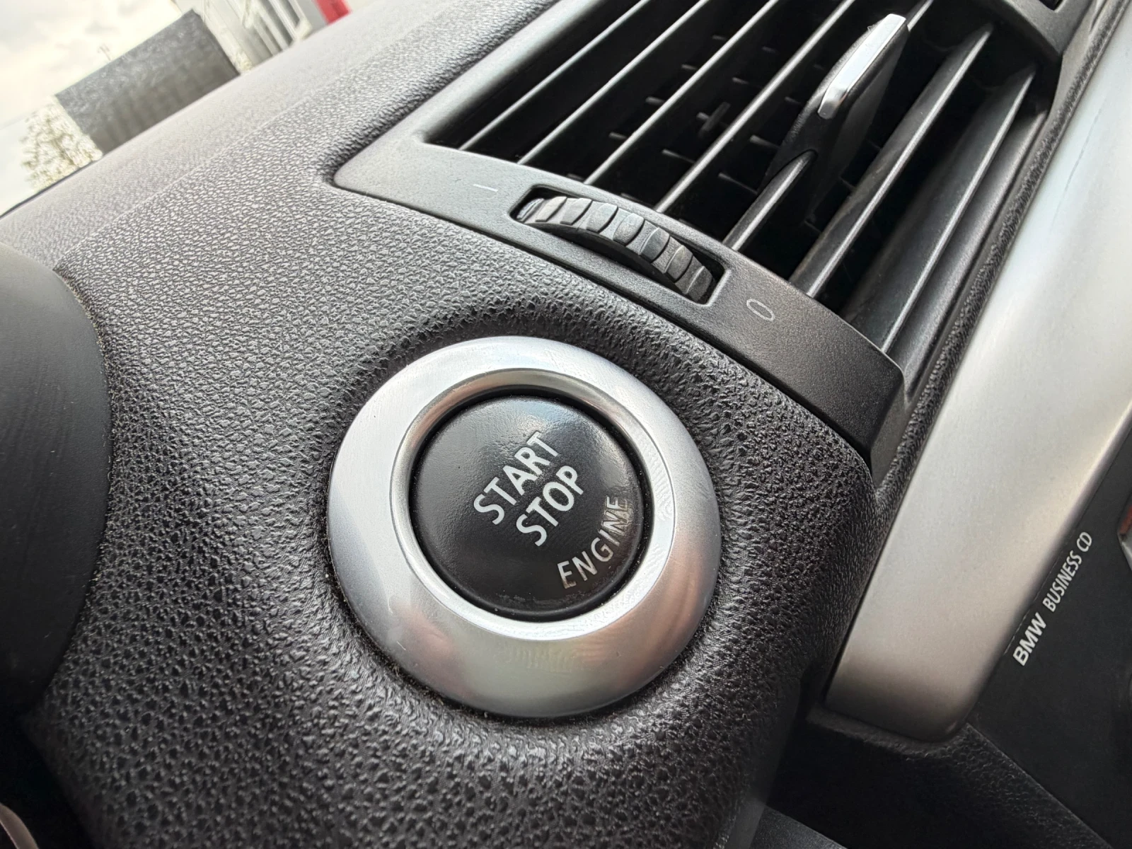 BMW 120 ТОП, 163КС, ПЕРФЕКТНА, снимка 14 - Автомобили и джипове - 54305027