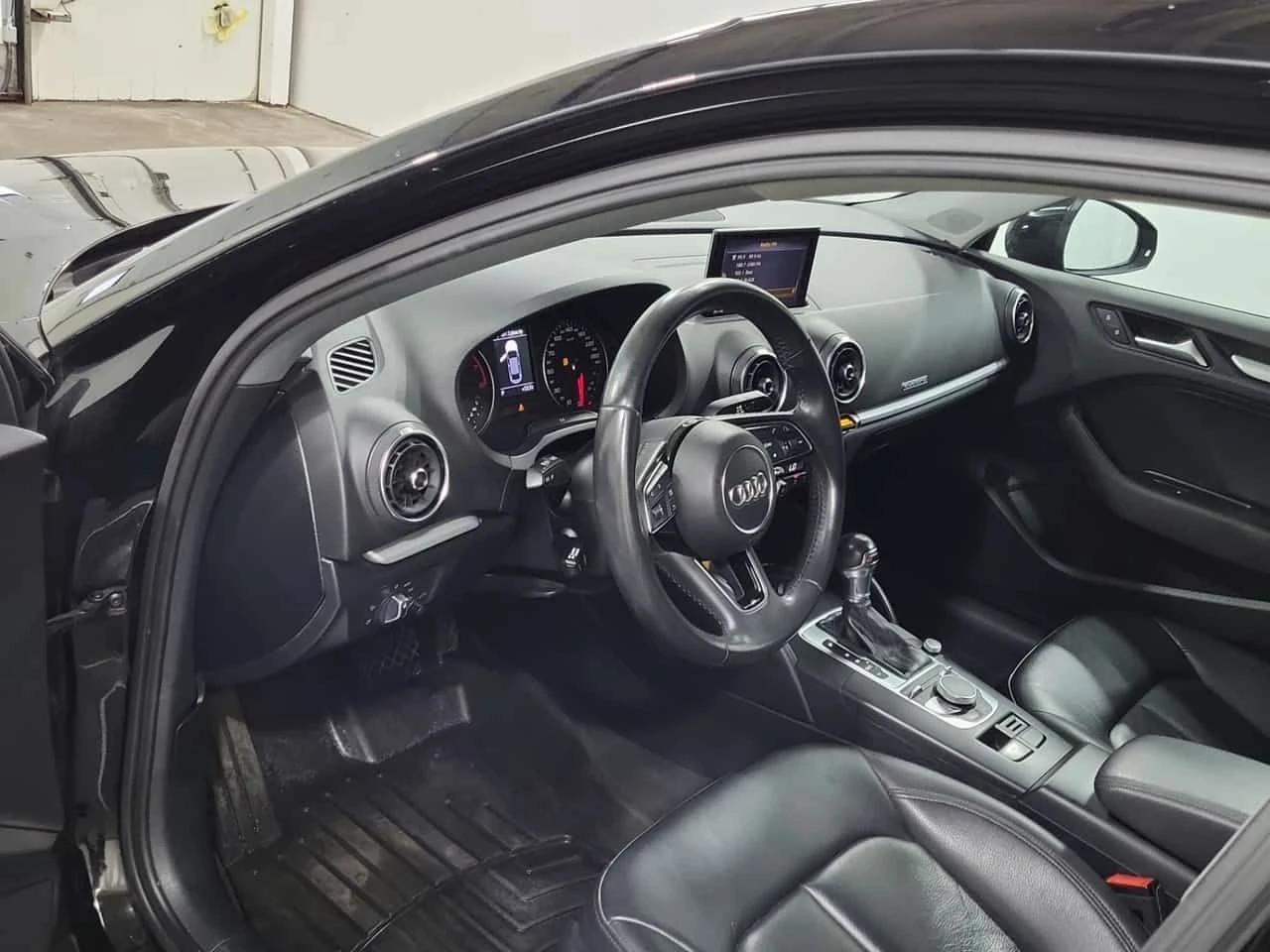 Audi A3 * KOMFORT * ���������� ��� ������������ ������*  | Mobile.bg � ����������� 10