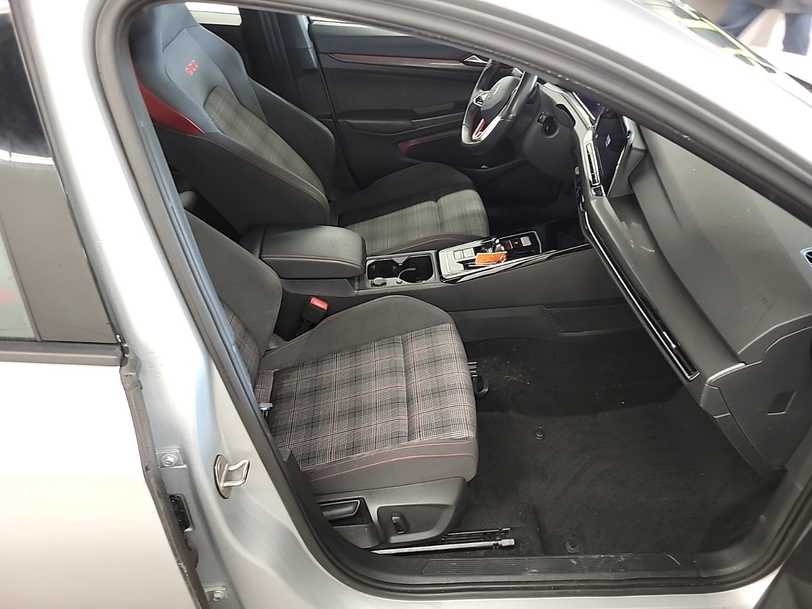 VW Golf GTI AUTOBAHN, снимка 13 - Автомобили и джипове - 54757070