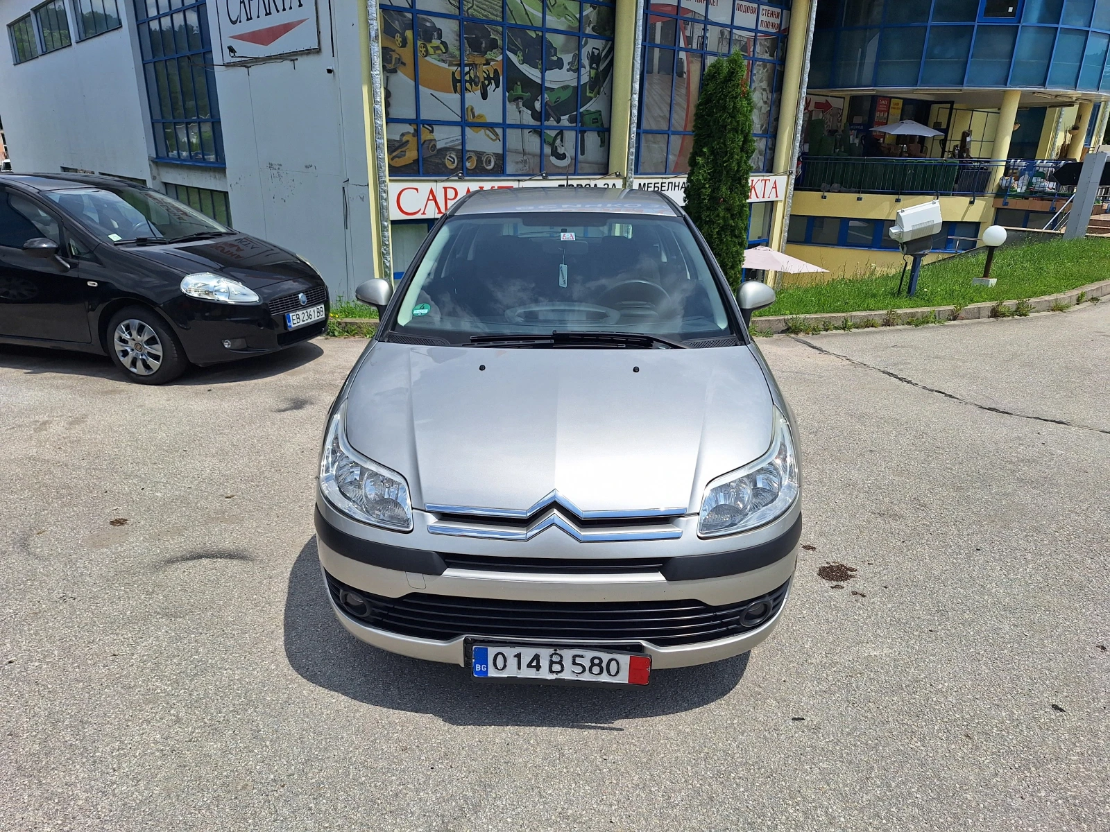 Citroen C4 1.6  i, снимка 3 - Автомобили и джипове - 54824836
