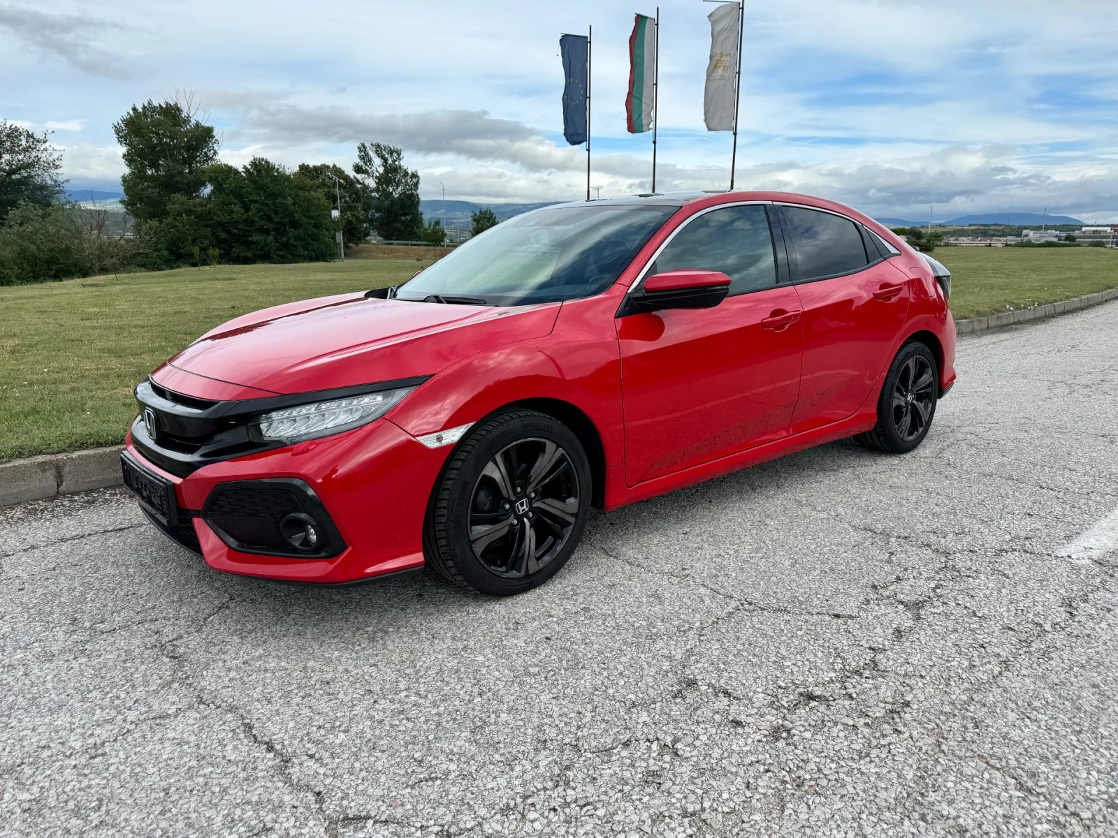 Honda Civic 1.0 Turbo Top, снимка 2 - Автомобили и джипове - 54878038