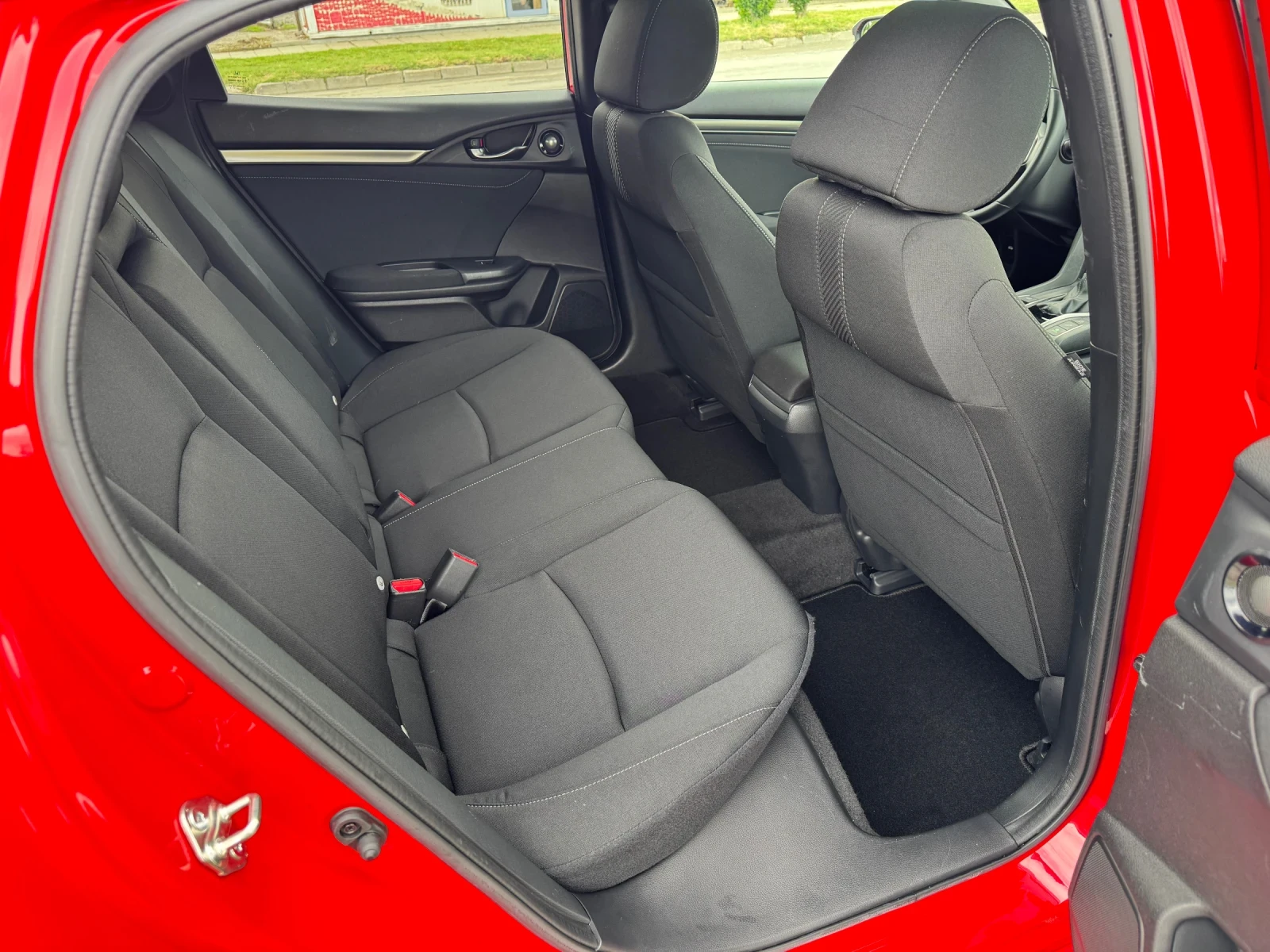 Honda Civic 1.0 Turbo Top, снимка 10 - Автомобили и джипове - 54878038
