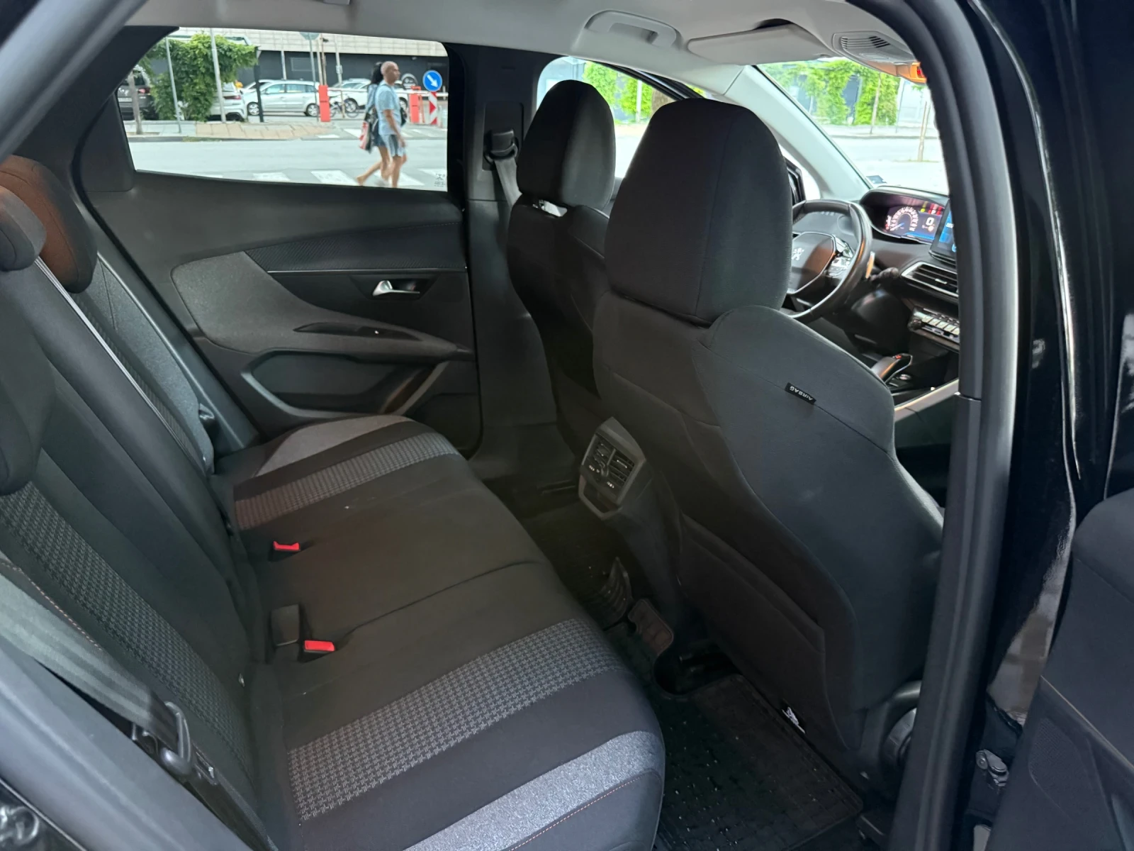Peugeot 3008, снимка 11 - Автомобили и джипове - 54980504