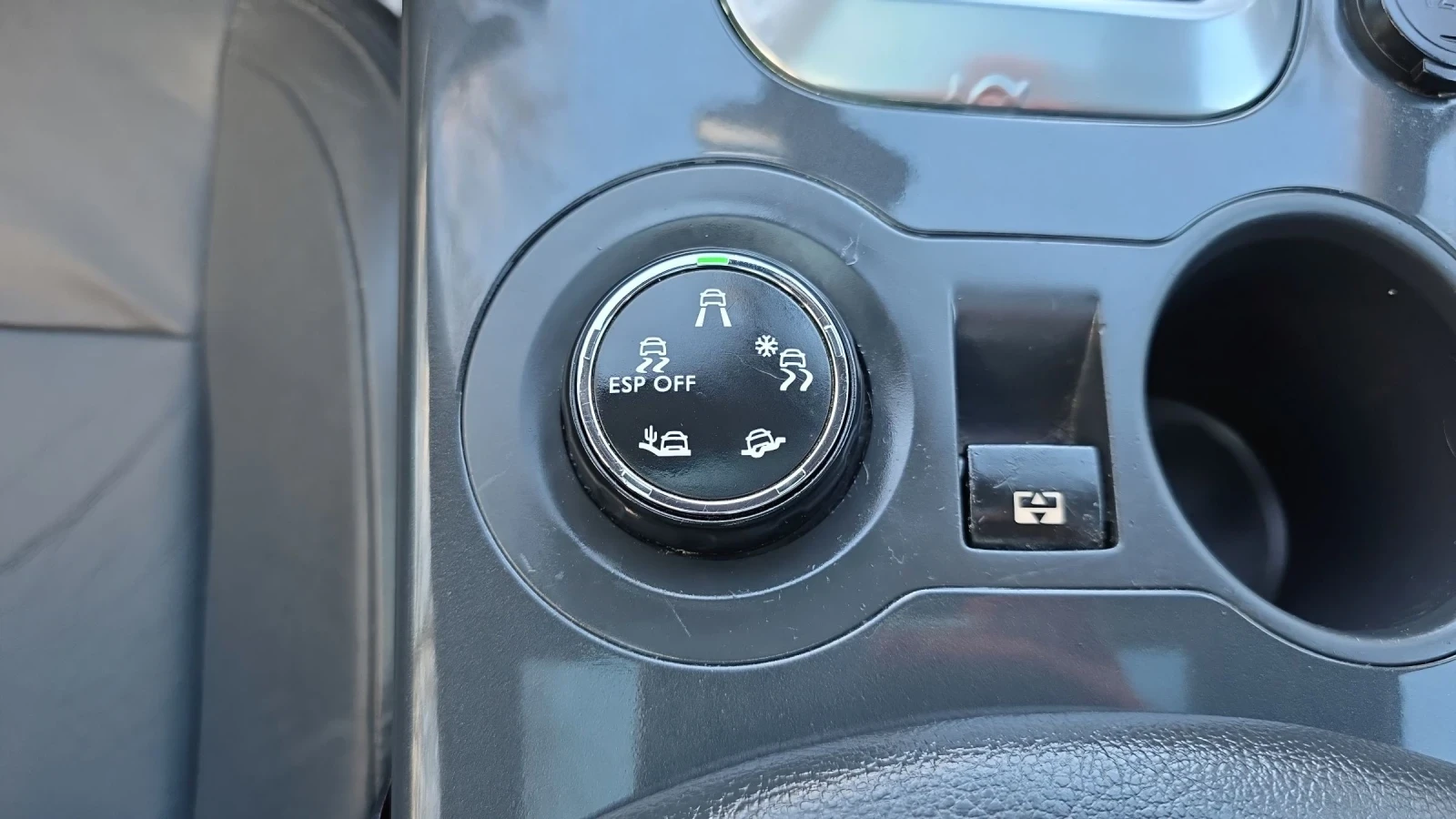 Peugeot 3008 1.6HDI 115k.c., снимка 12 - Автомобили и джипове - 55156592