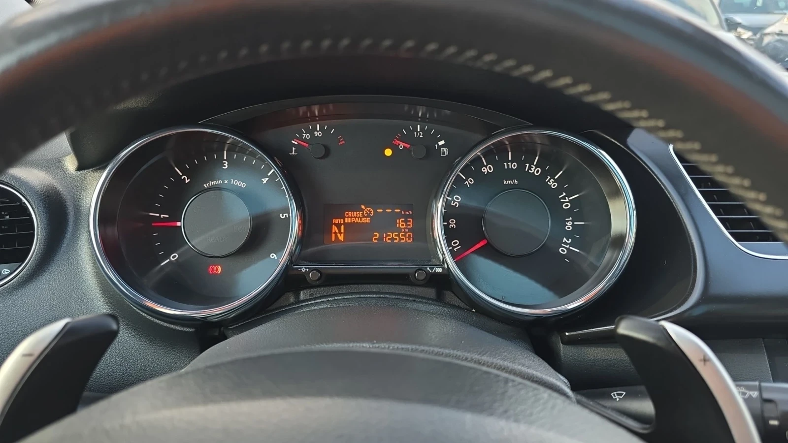 Peugeot 3008 1.6HDI 115k.c., снимка 13 - Автомобили и джипове - 55156592