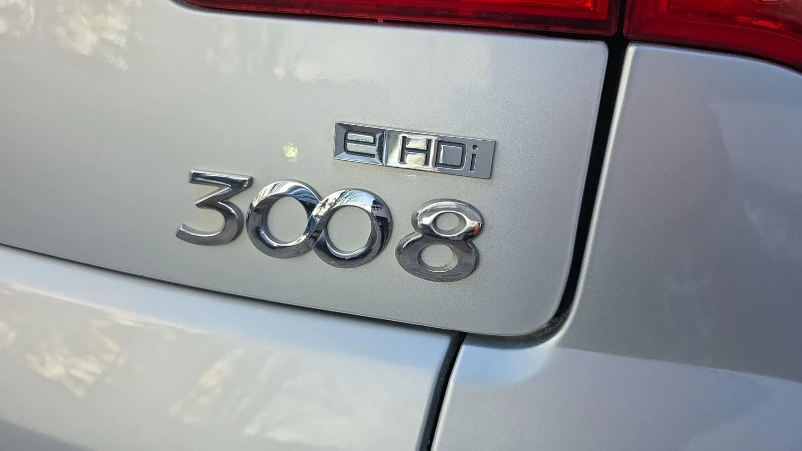 Peugeot 3008 1.6HDI 115k.c., снимка 15 - Автомобили и джипове - 55156592