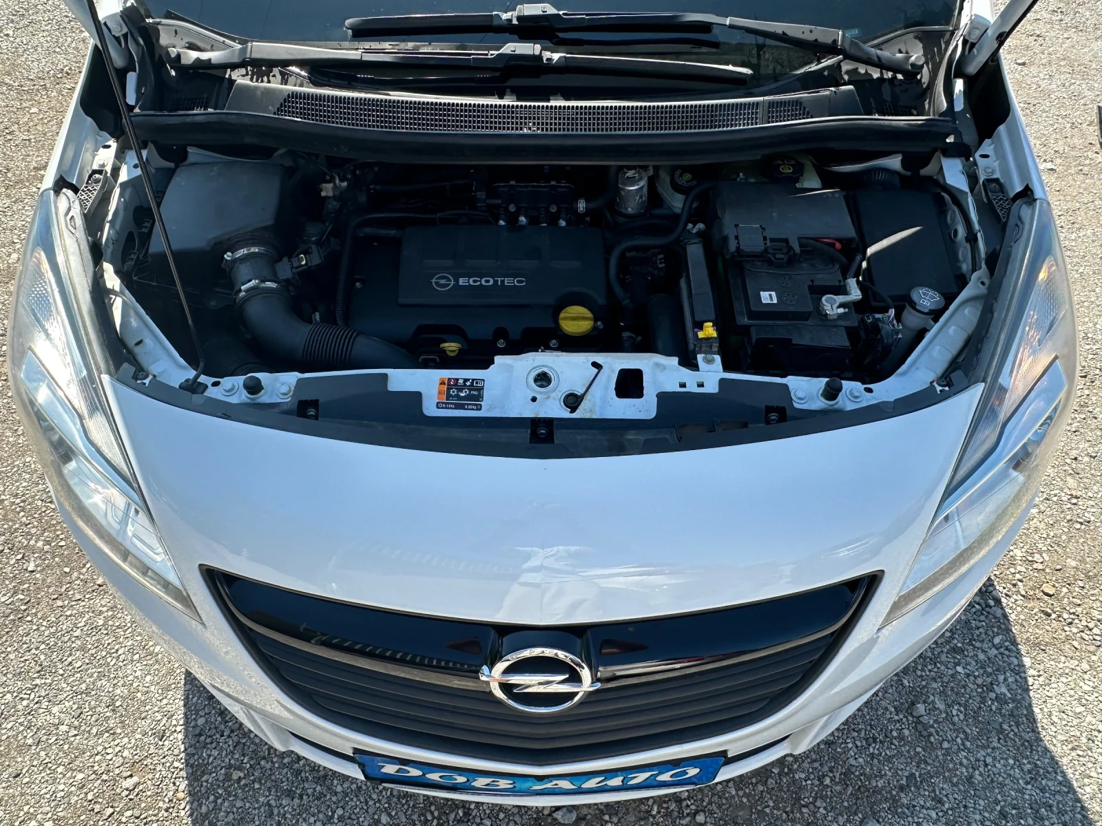 Opel Meriva 1.4i-FACE LIFT-COSMO-ГАЗ-БЕНЗИН., снимка 17 - Автомобили и джипове - 55192259