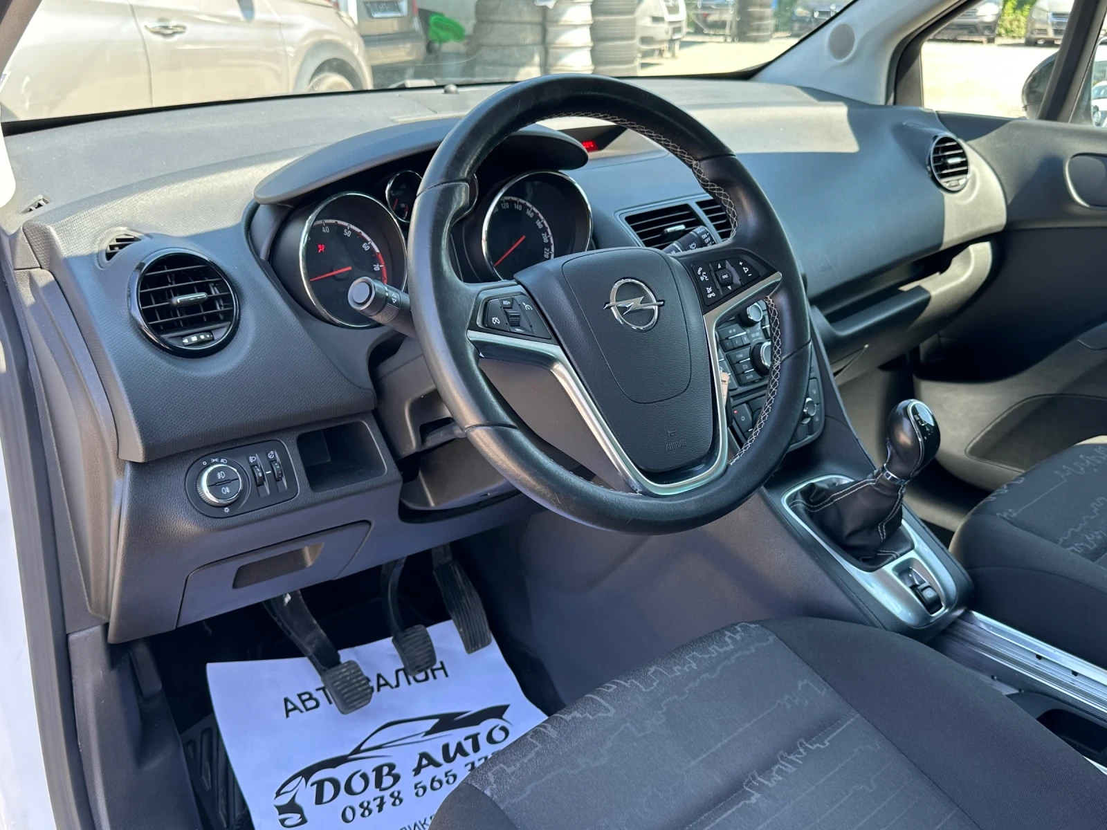 Opel Meriva 1.4i-FACE LIFT-COSMO-ГАЗ-БЕНЗИН., снимка 9 - Автомобили и джипове - 55192259