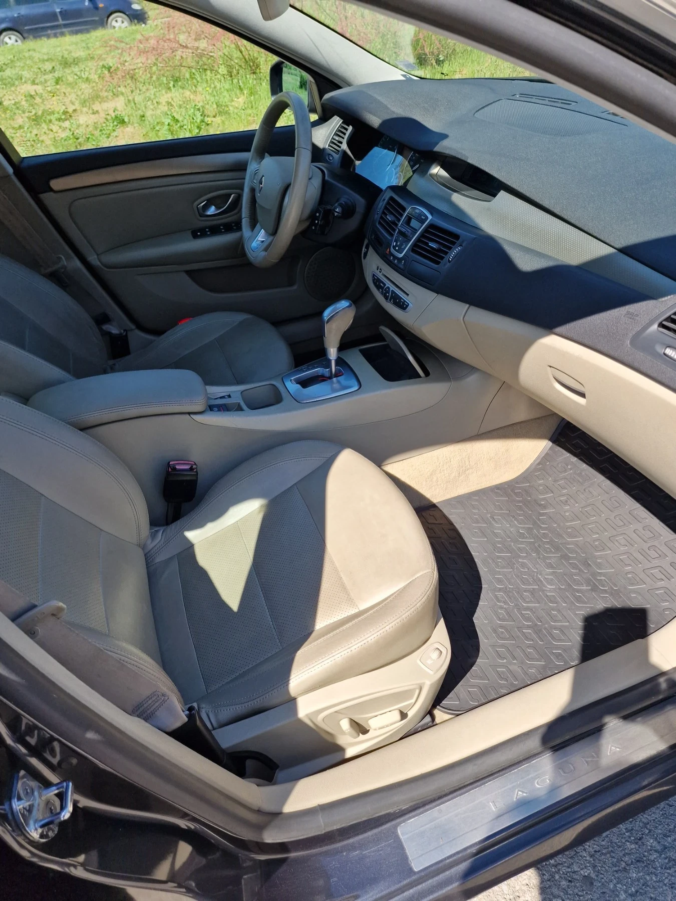 Renault Laguna 2000, снимка 9 - Автомобили и джипове - 55267032
