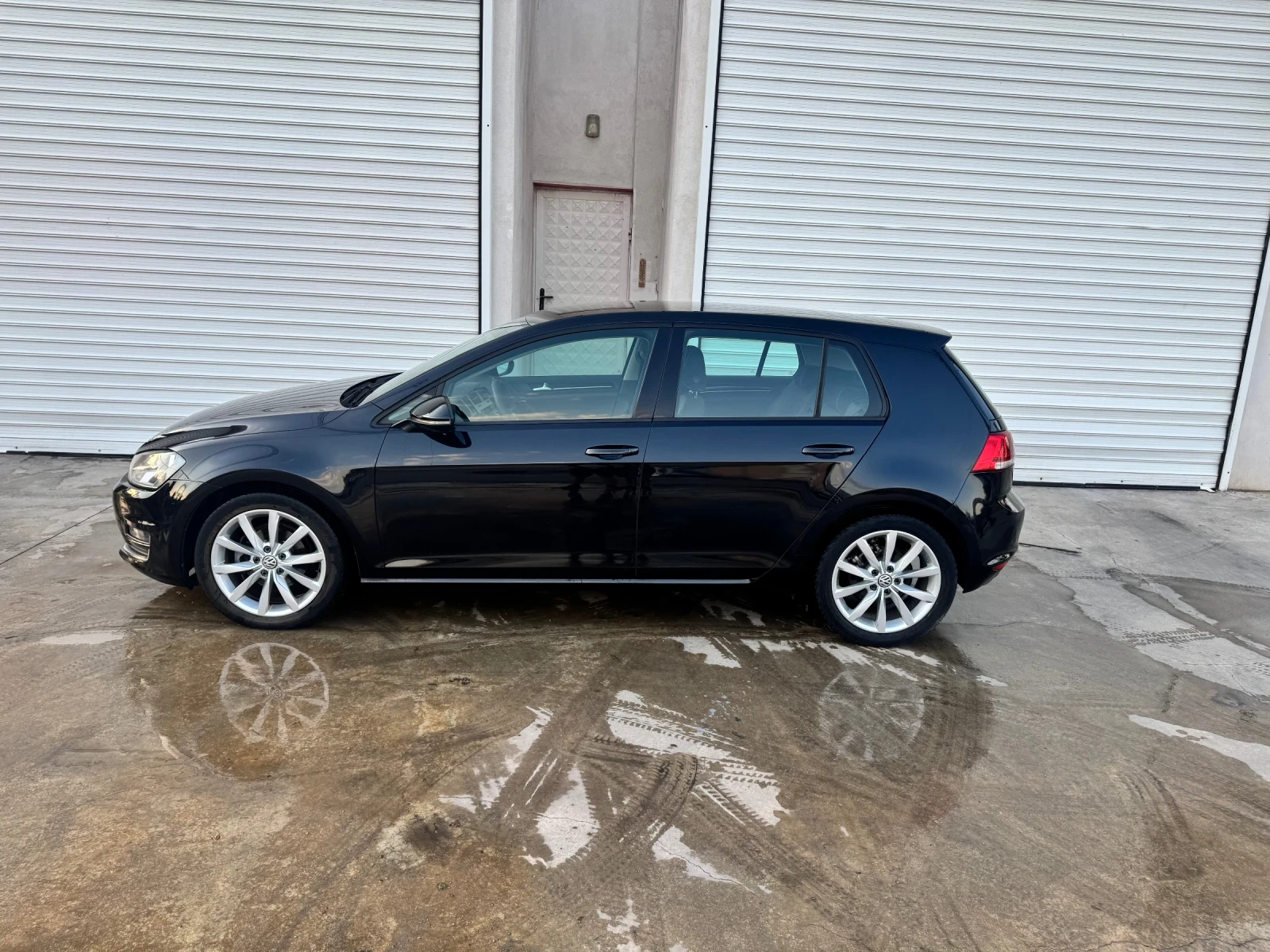 VW Golf, снимка 5 - Автомобили и джипове - 55994410