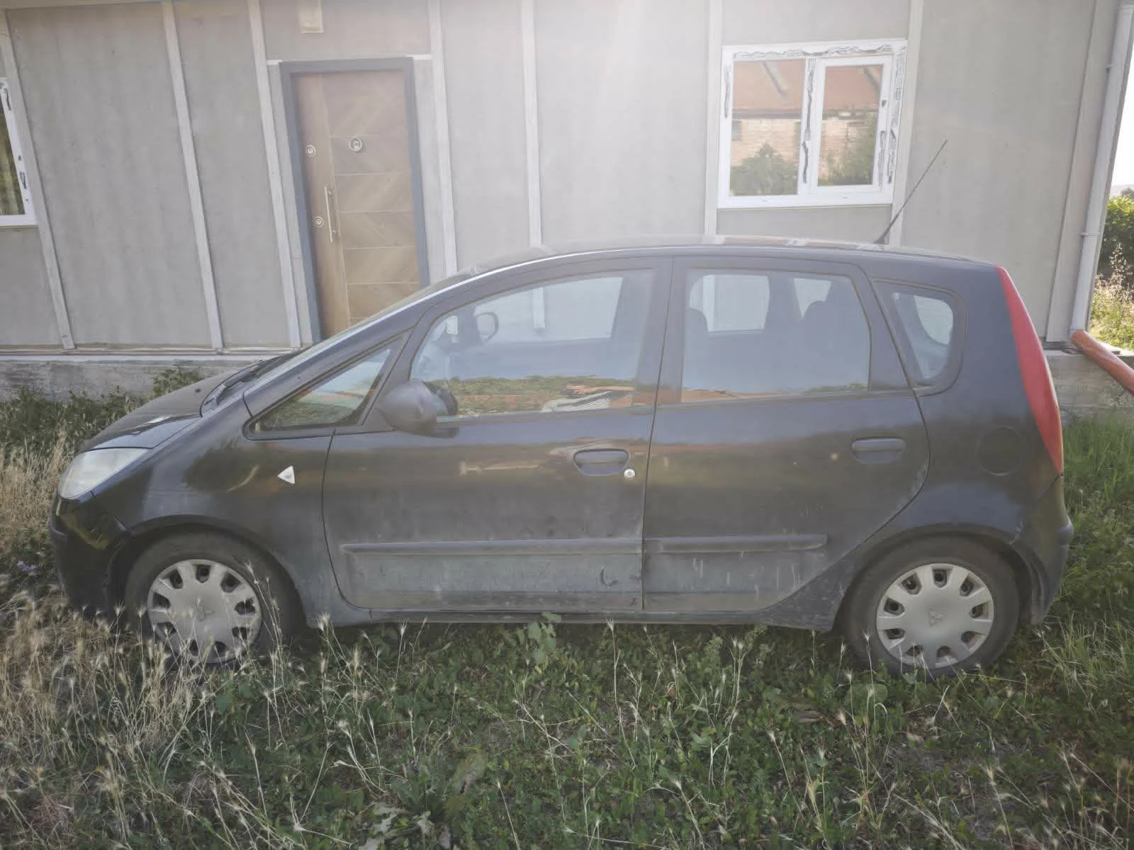 Mitsubishi Colt 1.1/ 1.3, снимка 2 - Автомобили и джипове - 55731003
