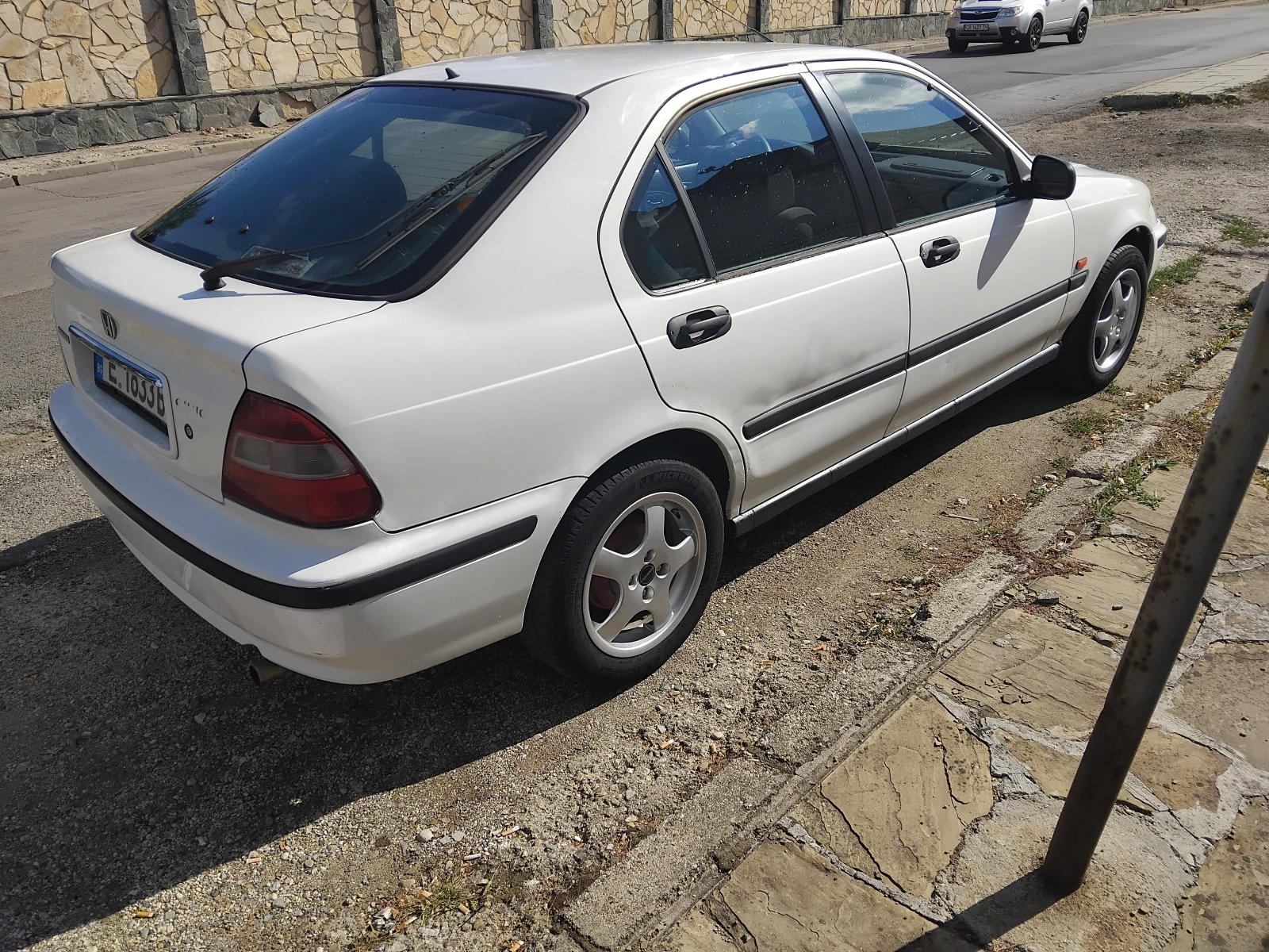 Honda Civic 1.5i, снимка 4 - Автомобили и джипове - 56255749