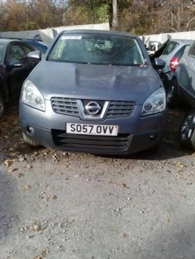 Nissan Qashqai 1.6 - На Части - [1] 