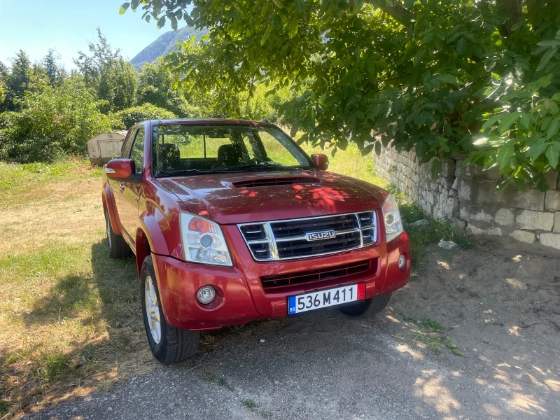 Isuzu D-max, снимка 6 - Автомобили и джипове - 49065921