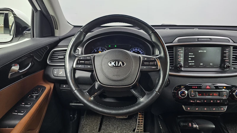 Kia Sorento 2.2 4WD NOBLESS autogeorge.com, снимка 12 - Автомобили и джипове - 52333686