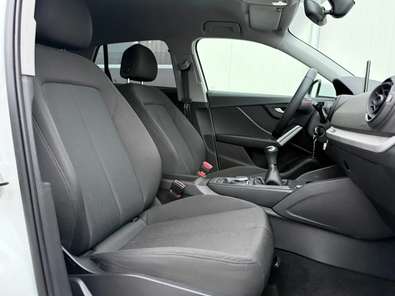 Audi Q2 Реален пробег, снимка 12 - Автомобили и джипове - 53380099