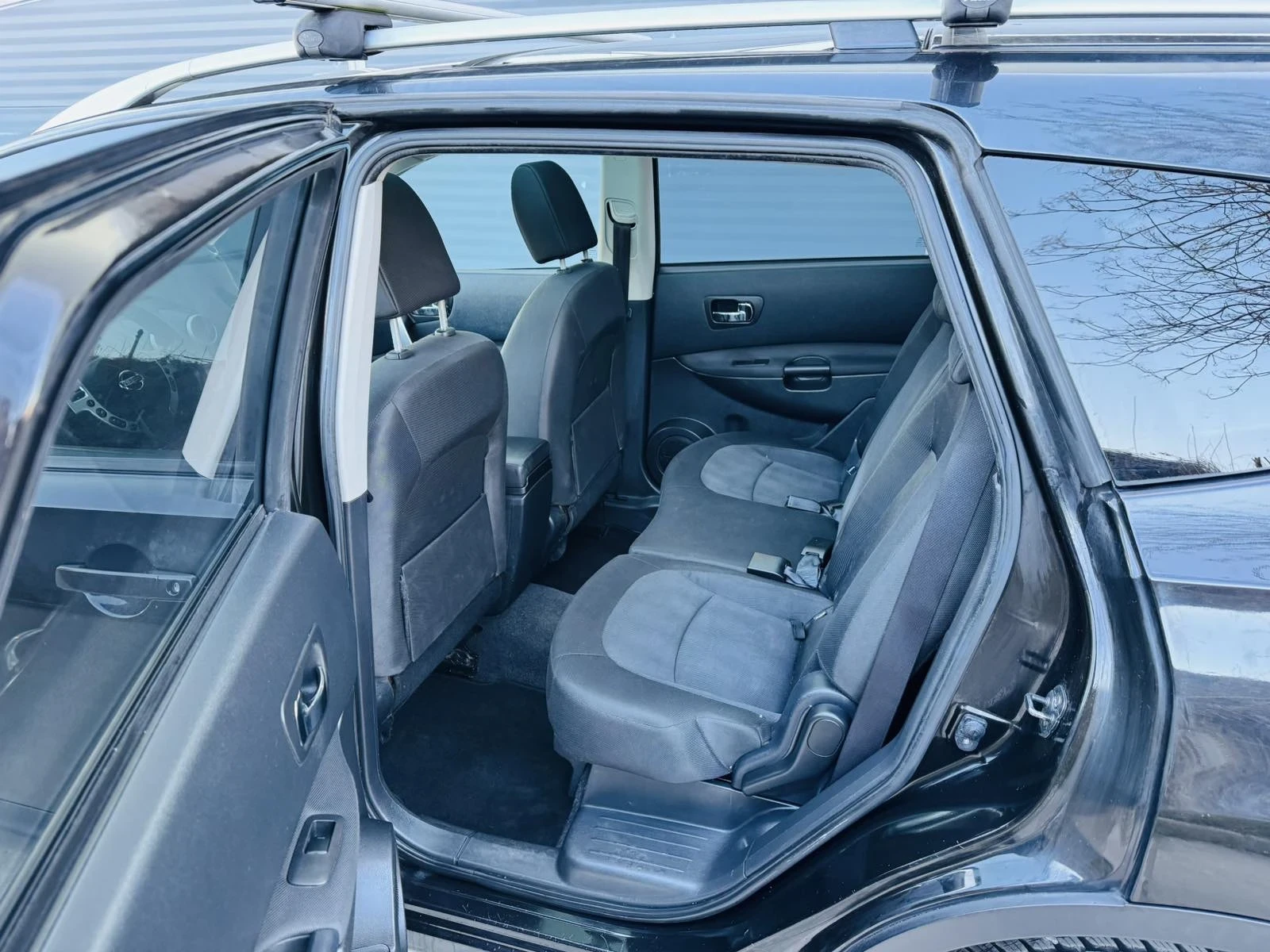 Nissan Qashqai 2.0i 4x4  + 2 | Mobile.bg   15