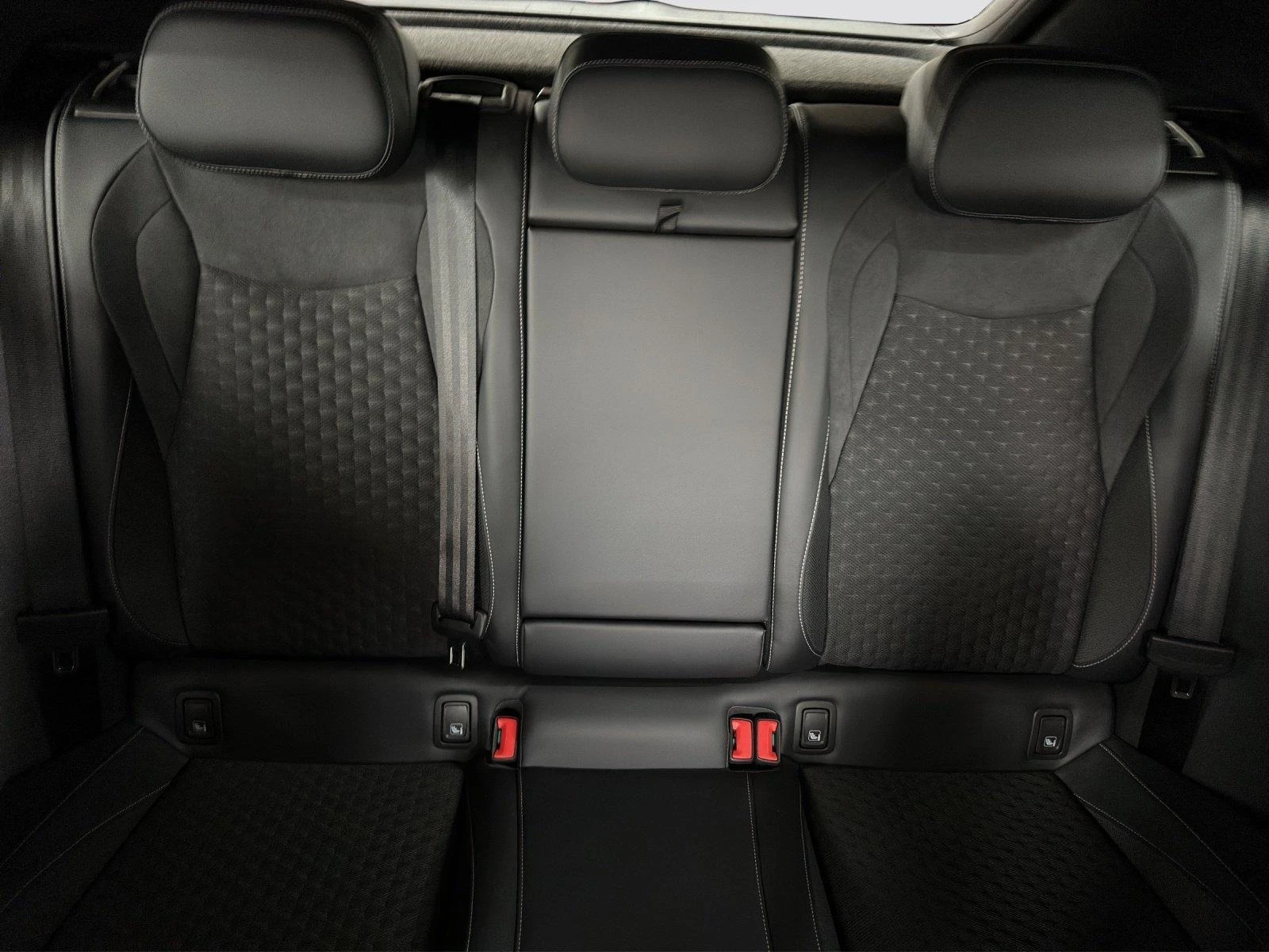 VW T-Roc 1.5 eTSI FACELIFT R-LINE BLACK STYLE MATRIX DSG  - изображение 9