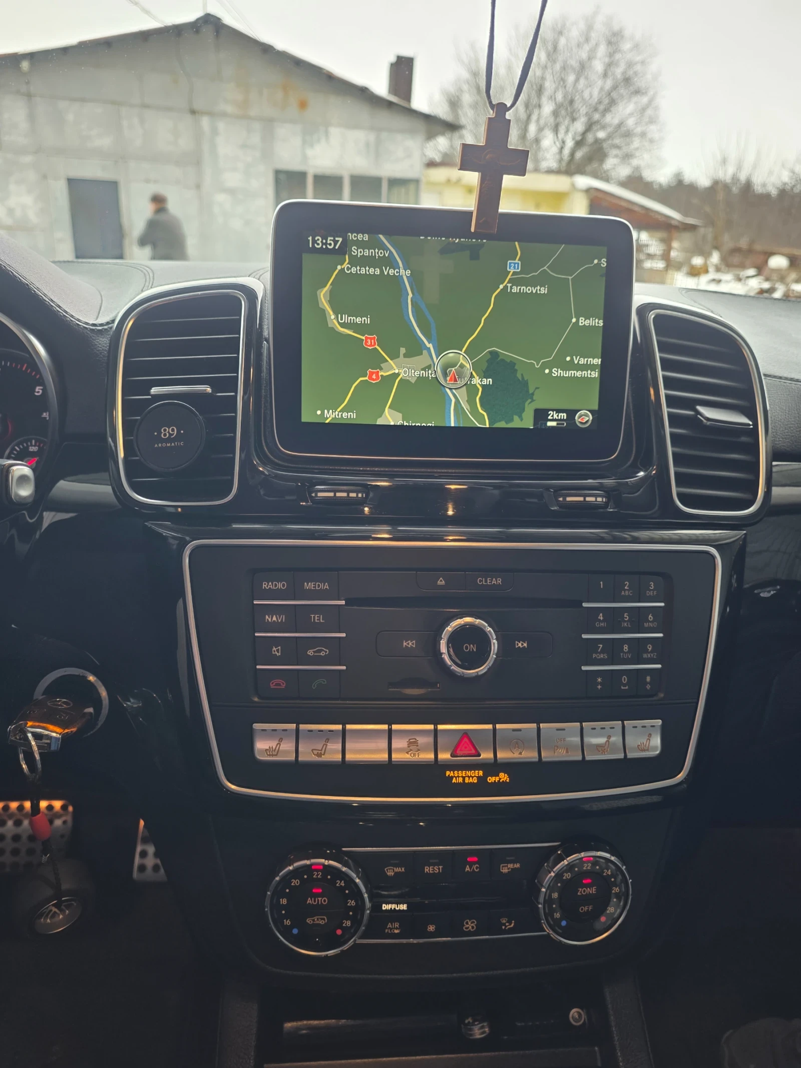 Mercedes-Benz GLE Coupe ПЪЛНА СЕРВИЗНА ИСТОРИЯ | ПЪРВИ СОБСТВЕНИК - изображение 7