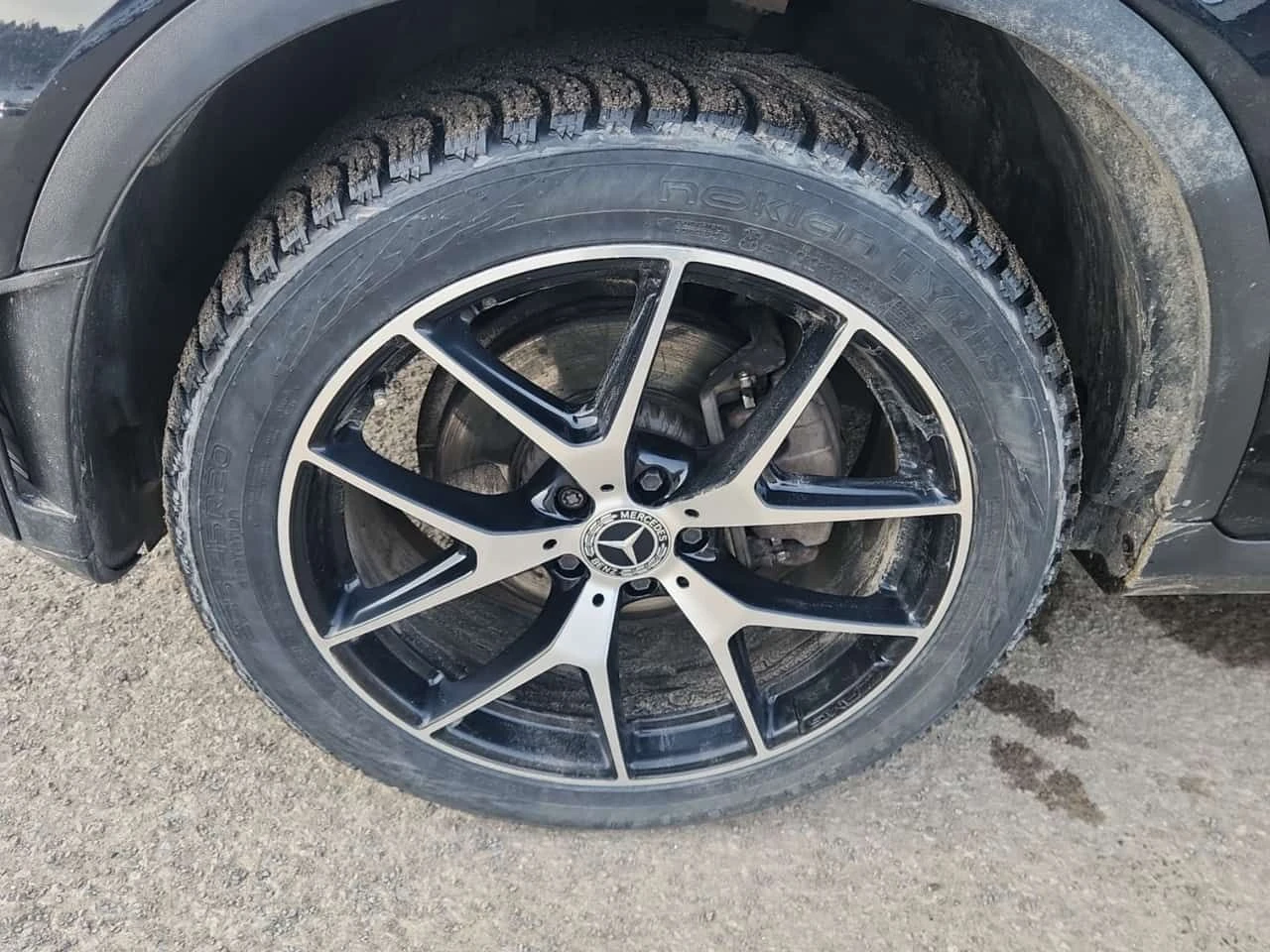 Mercedes-Benz GLC 300 | DISTRONIC | 360  | PANO | Keyless | CARFAX - изображение 6